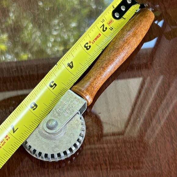 Vintage Krimpkut Sealer Krimp Kut Pastry and Pie Sealer Made in USA - Picture 4 of 6